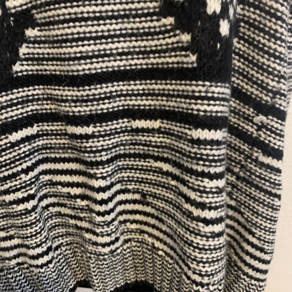 Gap Fashions Black & White Geometric Knit Open Collar Cardigan Woman's Size XS - Picture 6 of 12